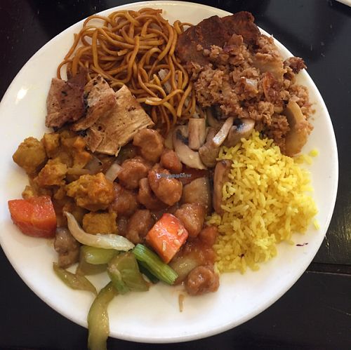 hot food at Dou Dou - Qing Buffet in North West London