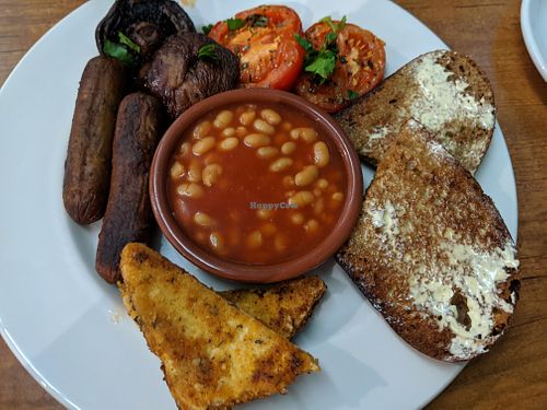 Vegan full breakfast at The 8th Day in Manchester