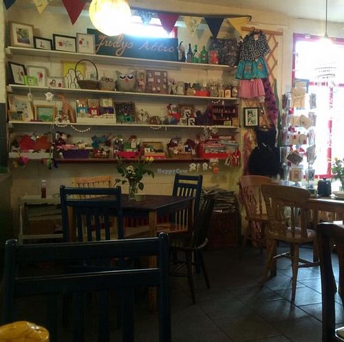 Cosy Decor at The Zoo in Hull