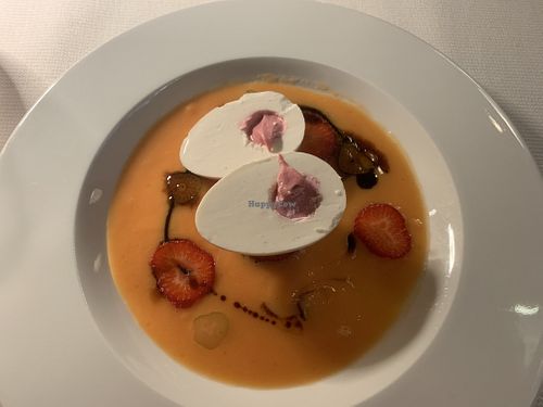 Apparent egg  at Joia Alta Cucina Naturale in Milan