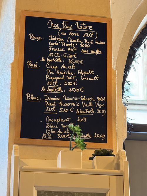 wine menu  at Harmonie Bowl & Juice in Strasbourg