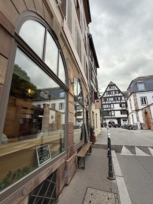 front  at Harmonie Bowl & Juice in Strasbourg