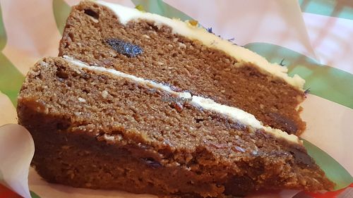 Carrot and pistachio cake at FacePlant Foods in Edinburgh