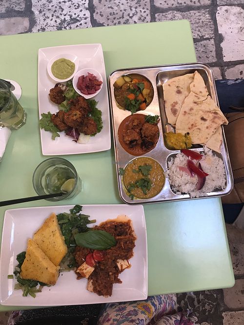 Pakoras, indianastic, local Dalmatian dish at Nishta in Dubrovnik