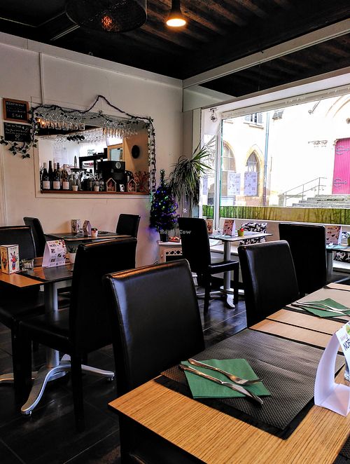 Interior at Délices Veggies in Metz