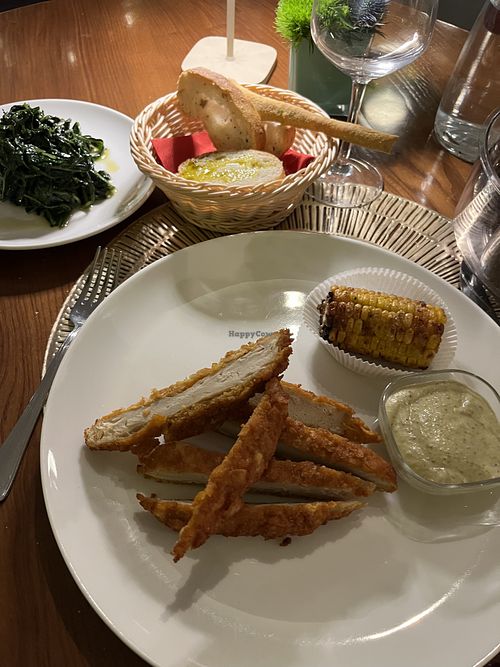 Fried „chicken“ with chicory on the side   at Il Margutta in Rome