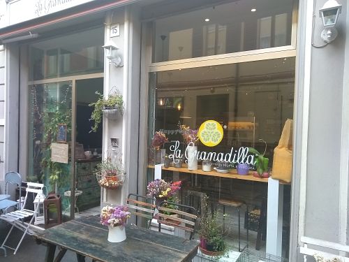 Nice place... colorful ;) at La Granadilla in Faenza