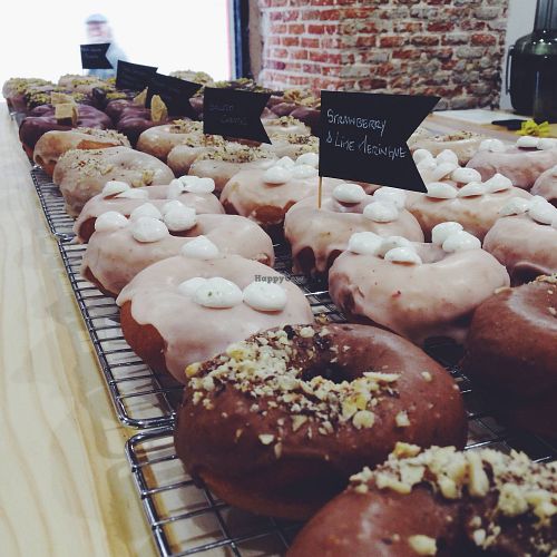 nuevos donuts at Delish Vegan Doughnuts in Madrid