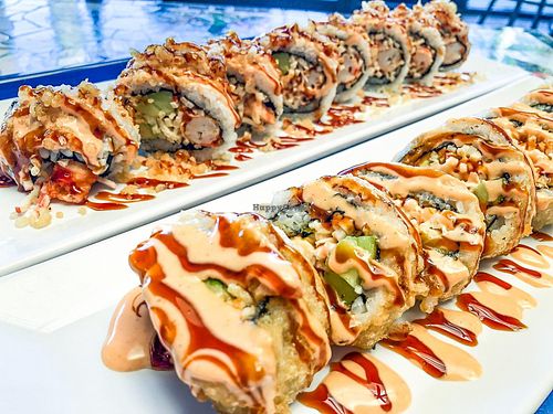 Golden California and Crunchy Tiger roll at Seed Ranger in Ventura
