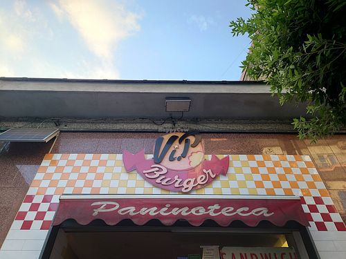 Facade at ViP Burger in Ercolano