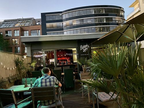 roof bar at Bidges & Sons Reeperbahn in Hamburg