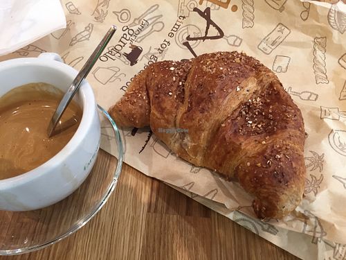 Cros and coffee at NAP - Briciole Bar in Naples