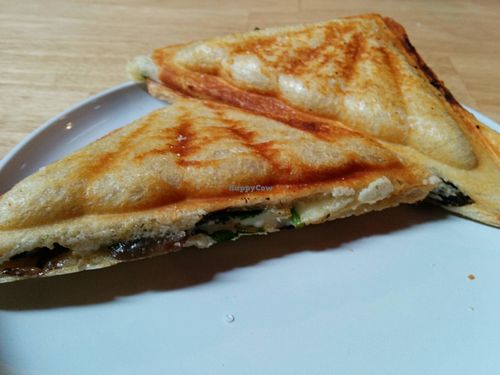 mushroom-basil-spinach-mozzarella jaffle at Union Kiosk in Melbourne
