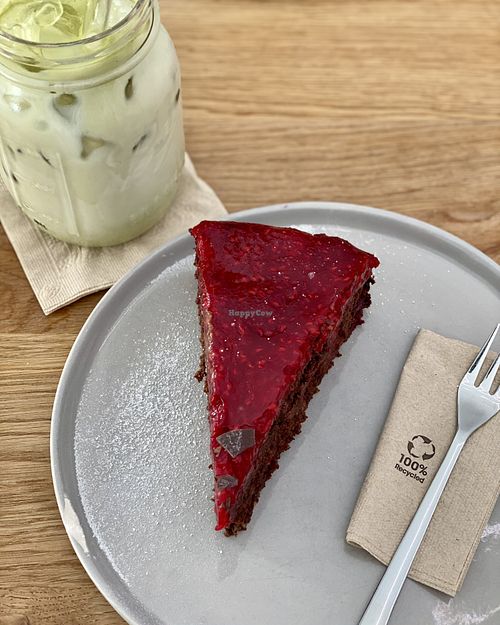 Himbeer-Brownie at Sturbock Cafe in Wurzburg