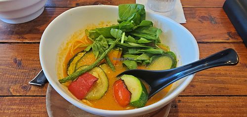 Gluten-free vegans Heaven awaits. This is Veggie Tomato Ramen. Lots of flavor and great atmosphere. You'll hear Hawaii 50 music and enjoy a cool dining experience 😎 at Junpuu in Honolulu