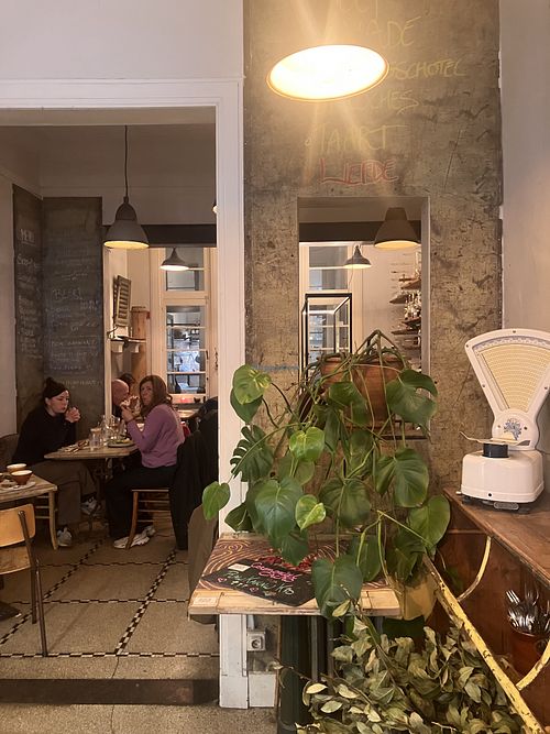 Nog steeds gezellig bij Native   at Native in Antwerpen