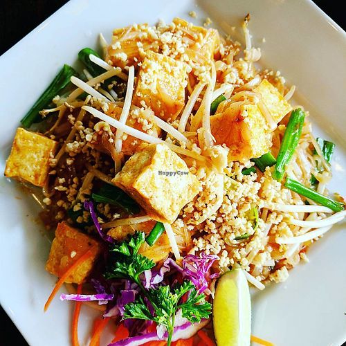 Vegan Tofu Pad Thai at Thai Blvd Bistro in Canoga Park