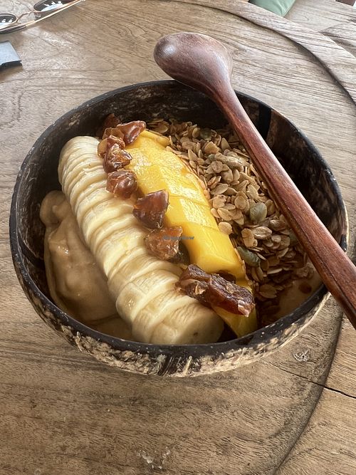 Smoothie bowl  at Bom Bowls in Pai
