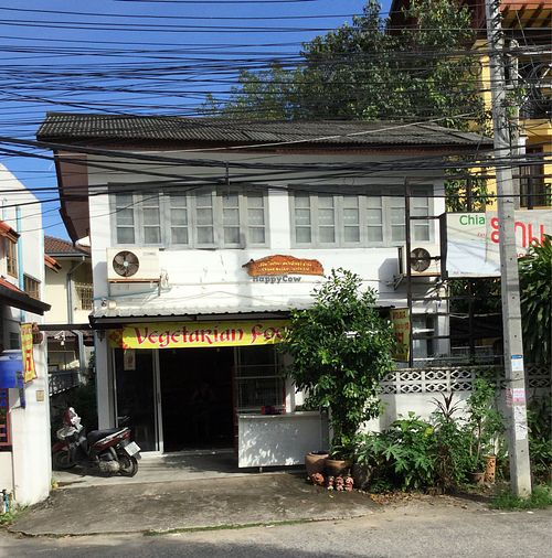 street front at Matae Vegetarian in Chiang Mai
