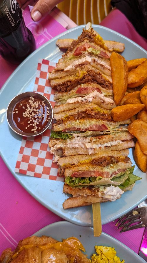 Sandwich Club at Freedom Cakes Bakery in Madrid