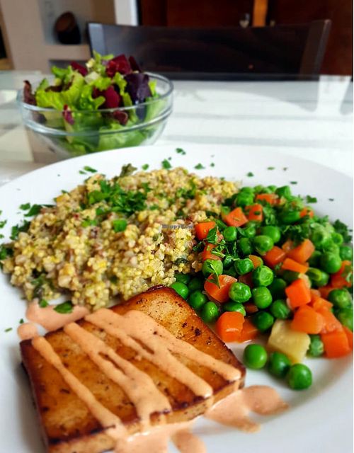 Tofu with veggies and cous cous at Simple Green & Bake in Zagreb