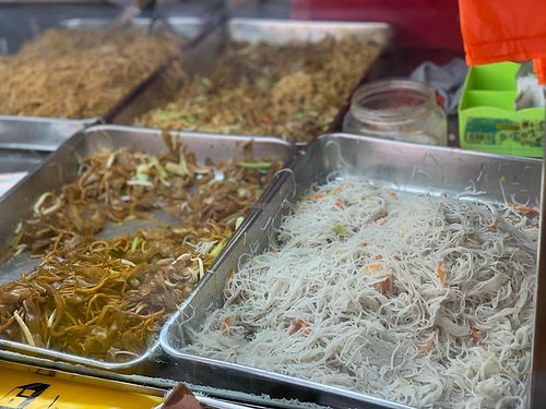 Noodles and white bee hoon
Photo by Henry Lau aka Mr Purple at Pong Tian Vegetarian  in Central Singapore