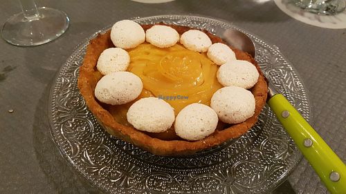 Lemon pie at Douceurs Vegetales in Toulouse