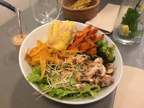 Bowl rustique  at Douceurs Vegetales in Toulouse