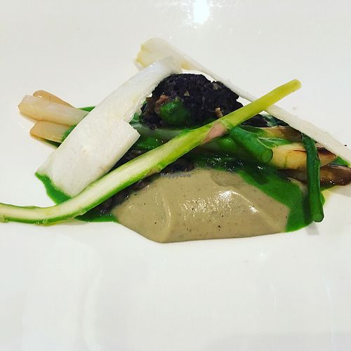 Asparagus  at Gauthier Soho in London
