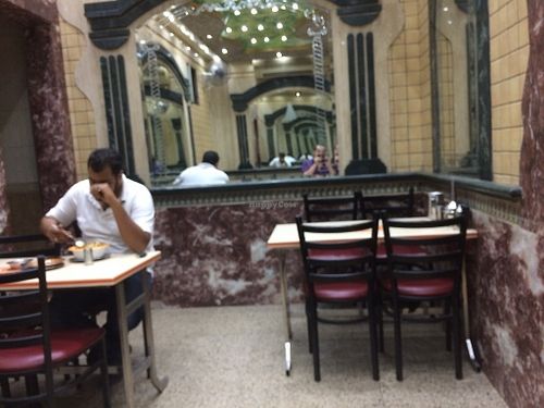 the place at Hend & El Za3eem in Cairo
