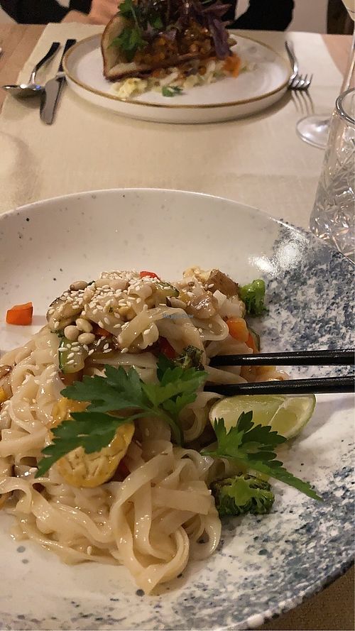 pad thai, lentil pancake at Gaudi&Naan in Ljubljana