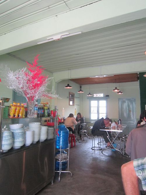 The interior is not large but is spacious enough at Com Chay Thanh Dam in Da Lat