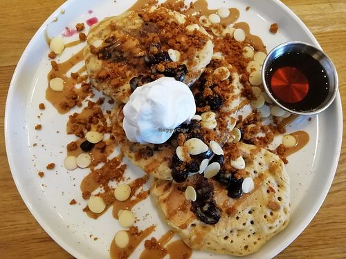 Biscoff & blueberry pancakes at Serenity Now in Glasgow