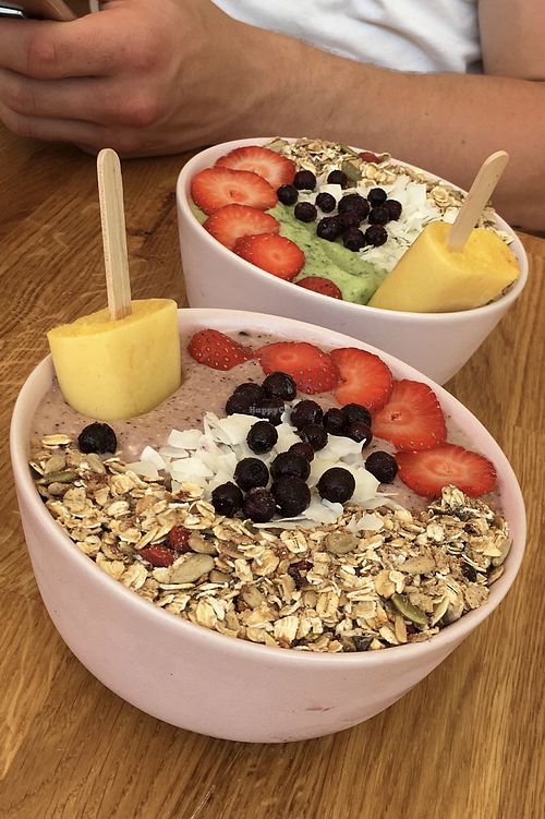 super tasty smoothie bowls at Serenity Now in Glasgow