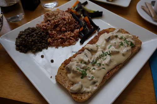 Escalope de Seitan at VegEateria in Paris