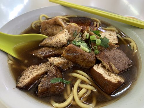 Kuay Chap with special request’s yellow noodles 🤣 at Yi Pin 一品素坊 - Bukit Batok  in West Singapore