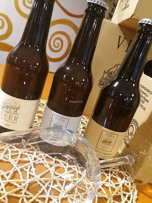 Cervezas artesanas,veganas y ecológicas.  at Tommate in Galapagar