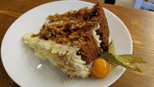 carrot cake at Simply Vegan in South West London