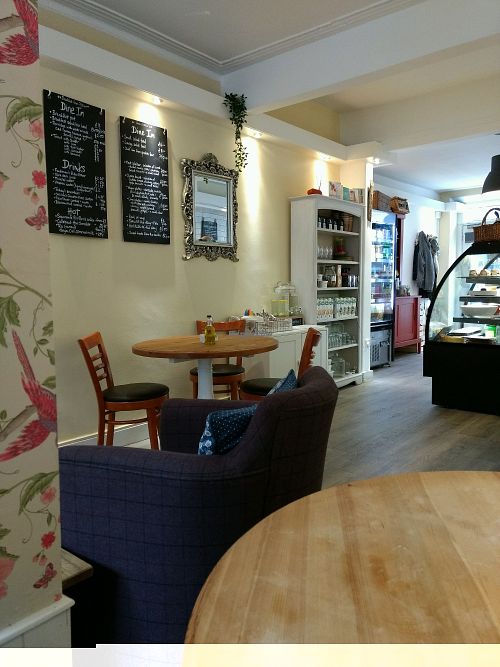 nice vibes at Roots in Edinburgh