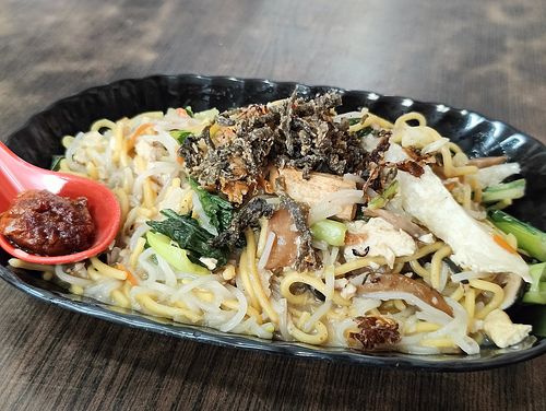 Hokkien "prawn" noodles at Yi Xin Vegetarian 一心素食 in Central Singapore