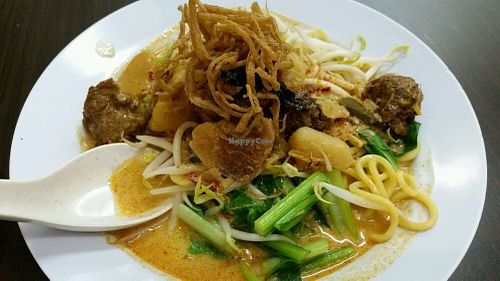 curry Noodles at Yi Xin Vegetarian 一心素食 in Central Singapore