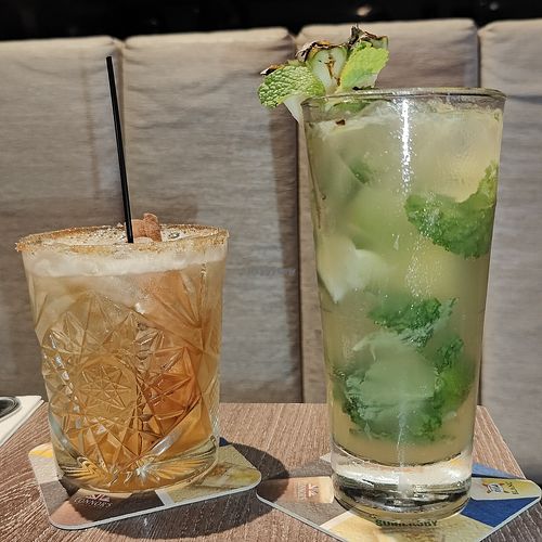 Apple Cobbler on the Rocks and pineapple mojito  at Hard Rock Cafe - Orchard in Central Singapore