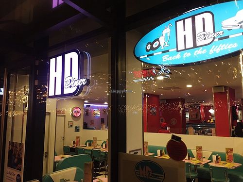 exterior at HD Diner in Levallois-perret