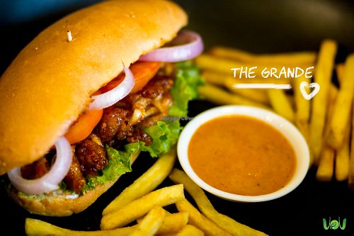 The Grande
-----------------
Spiced, battered BBQ mushrooms served up with our very own BBQ sauce to add that extra bit of VoV! at The VOV in Negombo