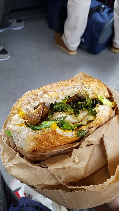 vegan burger with friarielli at Officina Vegana in Naples