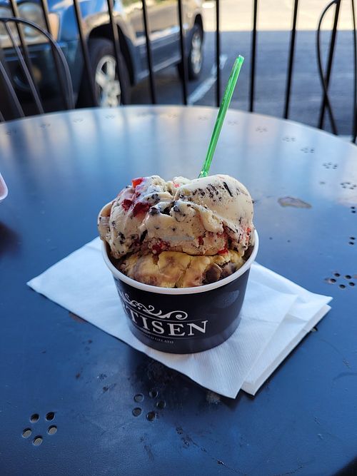  at Artisen Gelato in Matthews