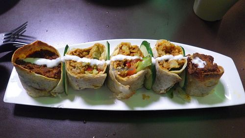 Sri Lankan rolls at New Green Pasture Cafe 新绿园 in Central Singapore