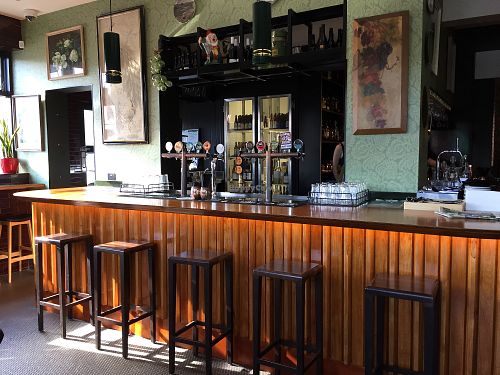 The bar at Green Man's Arms in Carlton