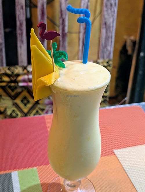 Mango smoothie at Tres Amigos Mexican Cantina in Boracay