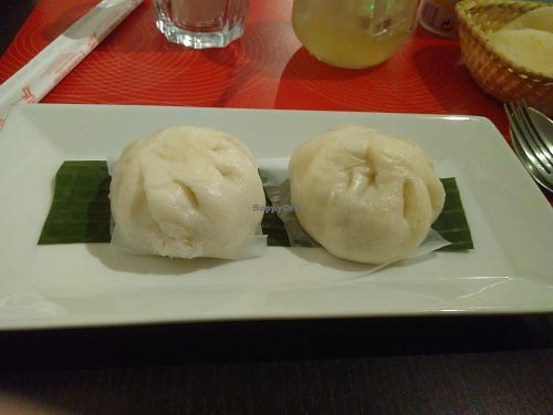 banh bao at L'Usyne in Marseille